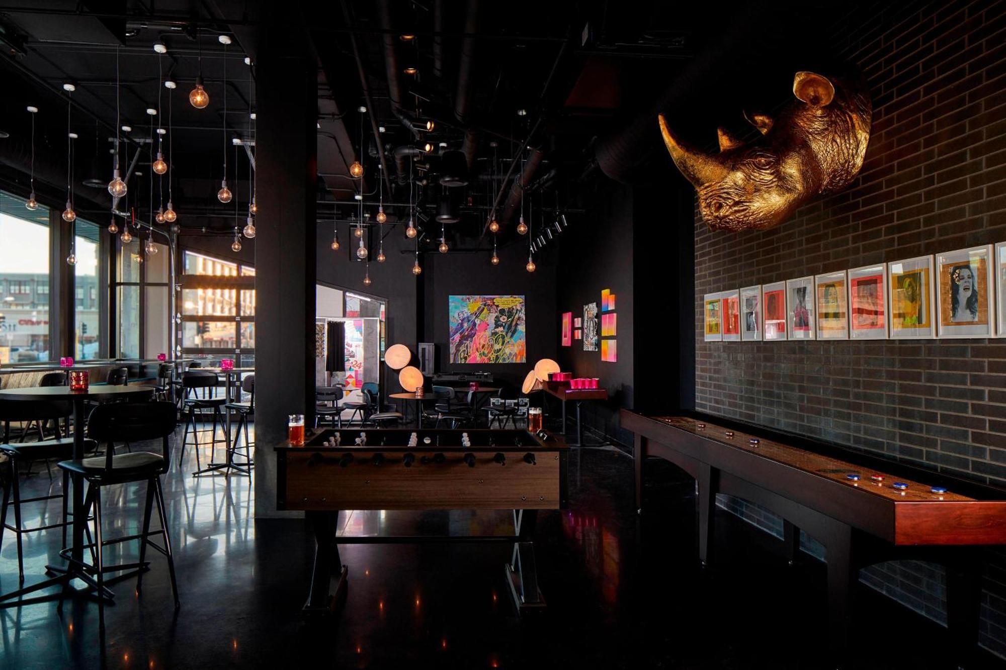 Moxy Minneapolis Uptown Exterior foto